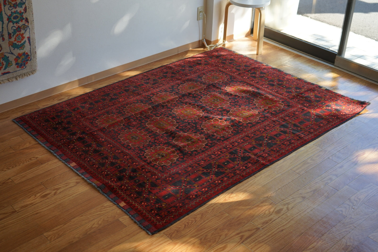 Afghanistan Vintage Turkmen Patnus Gull 1980年代 201 × 146.5 cm  No.AF2536 / 国内送料無料・羊毛手織り絨毯