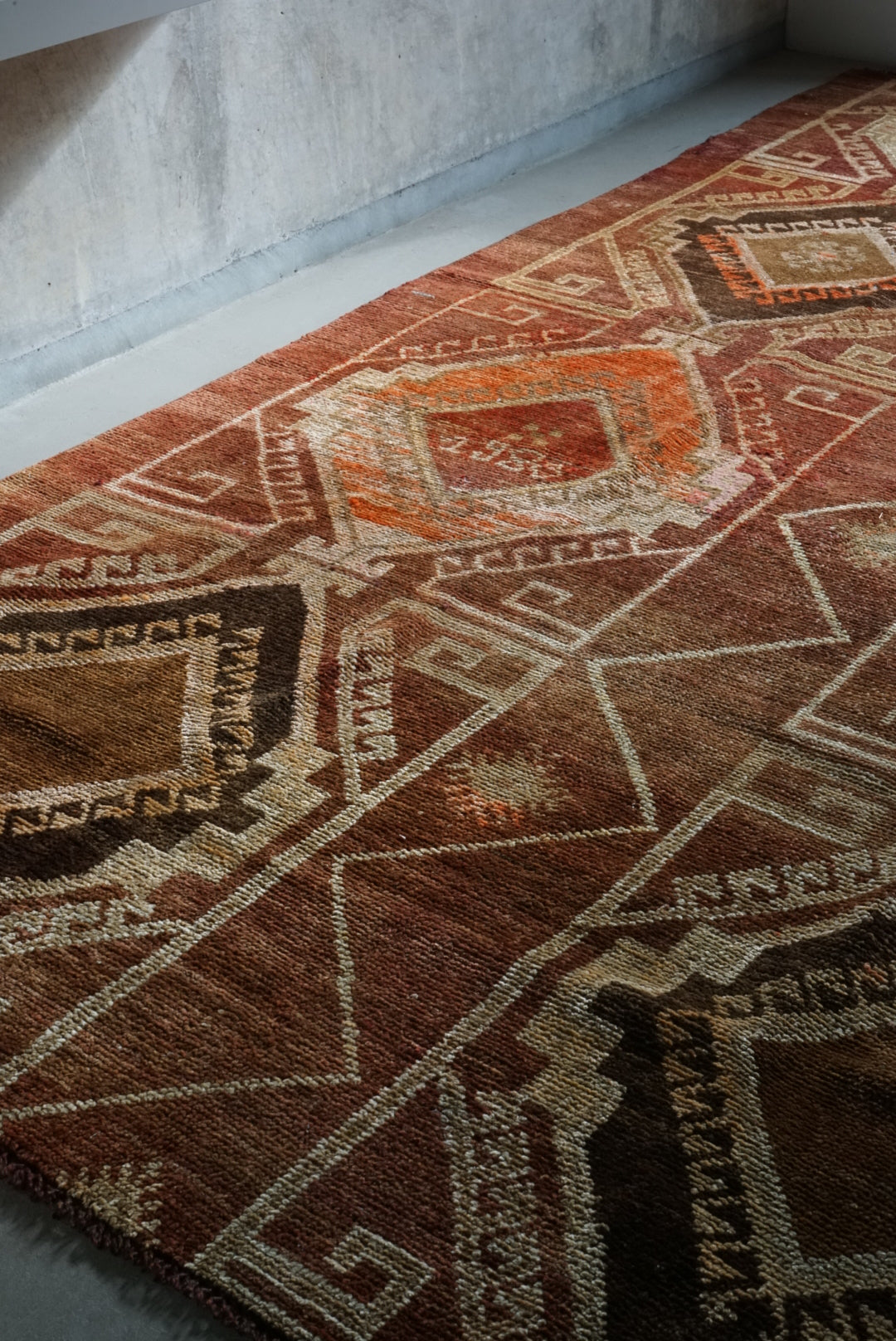 TURKEY VINTAGE ANATORIA BROWN 1980年代 256 × 155 cm No.TR25157