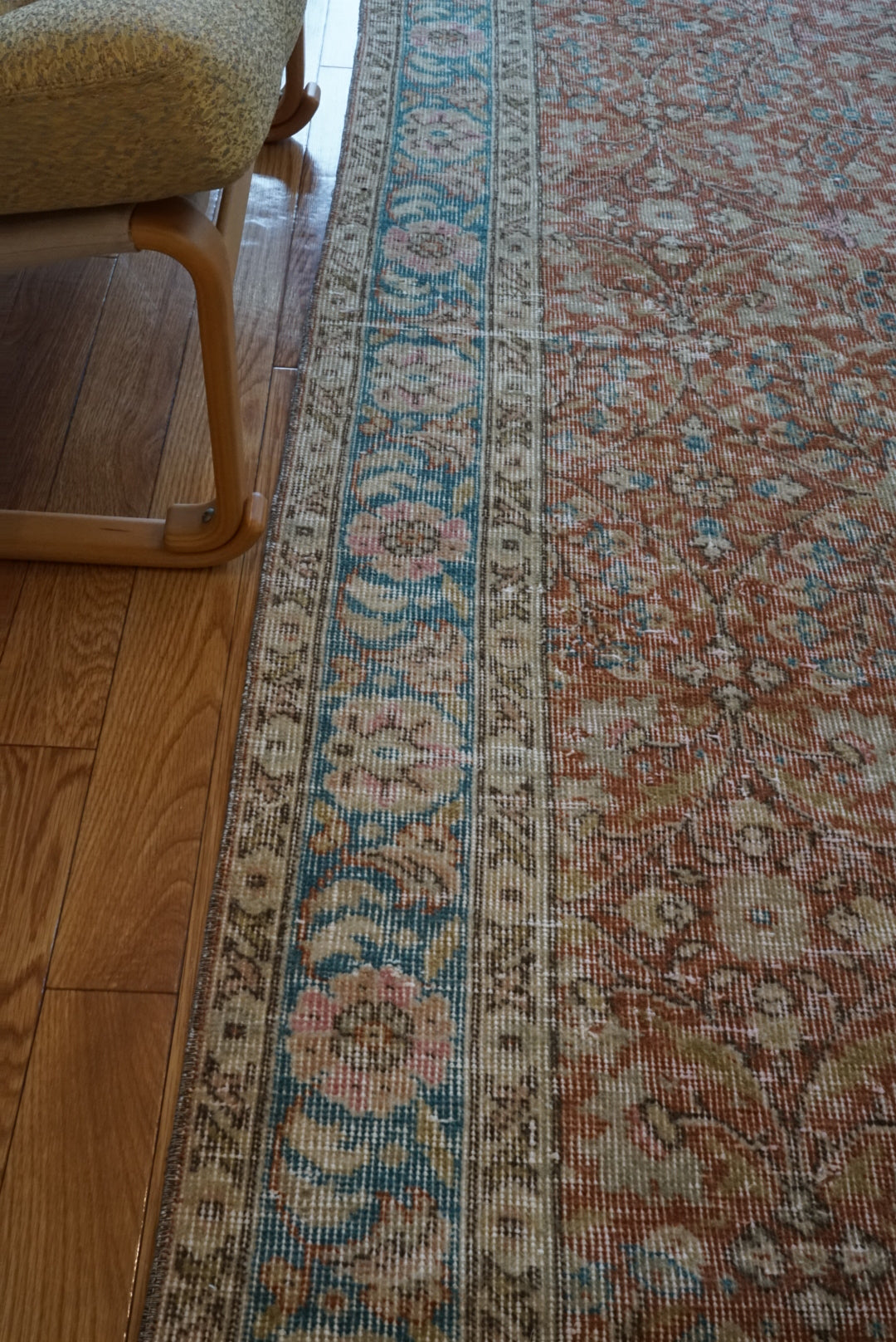 Türkiye Old Isparta Red , Turquoise Blue Floral 1970年代 242 × 137.5 cm No.TR25439