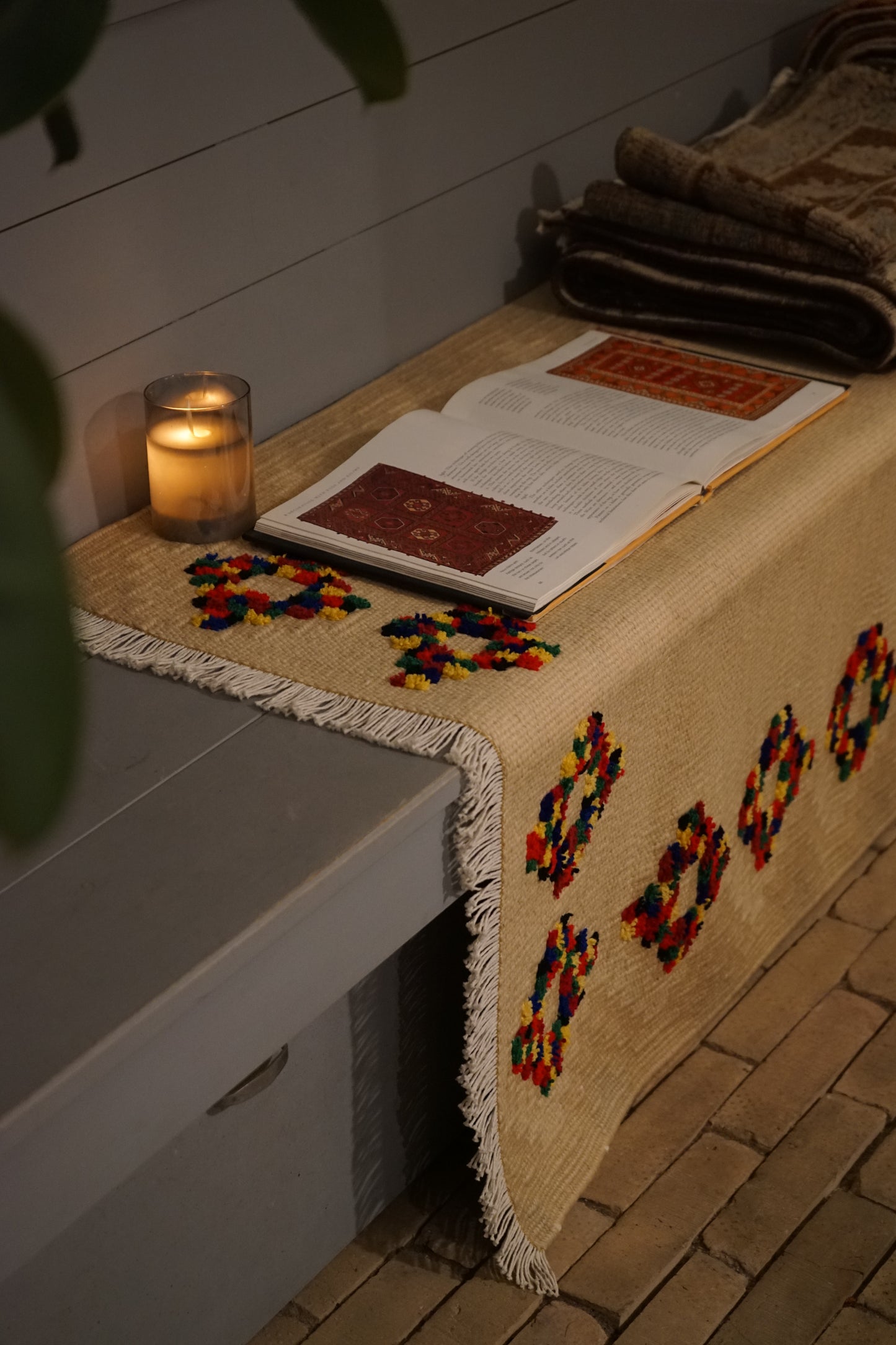 TURKEY VINTAGE KILIM DOT FLOWER 1980年代 125 × 80 cm No.TR25195