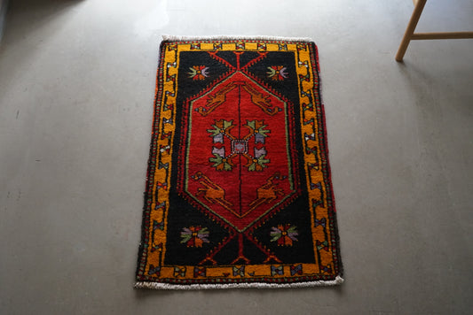 TURKEY VINTAGE ANATOLIA 1980年代 101 × 62 cm