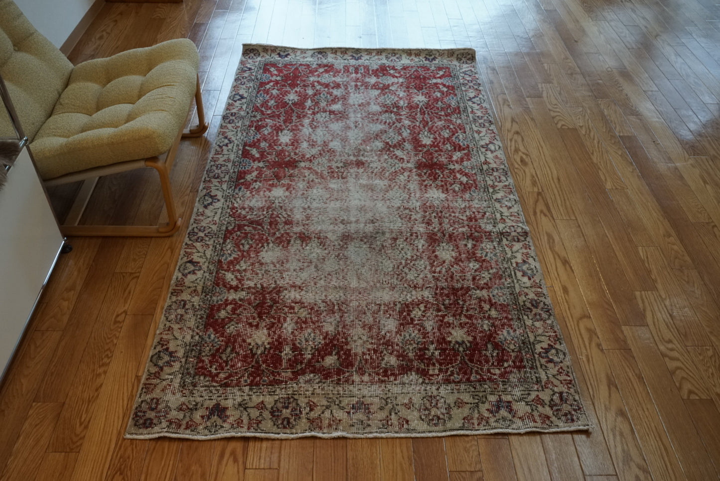 Türkiye Old Isparta Red Floral 1970年代 195 × 107.5 cm No.TR25437