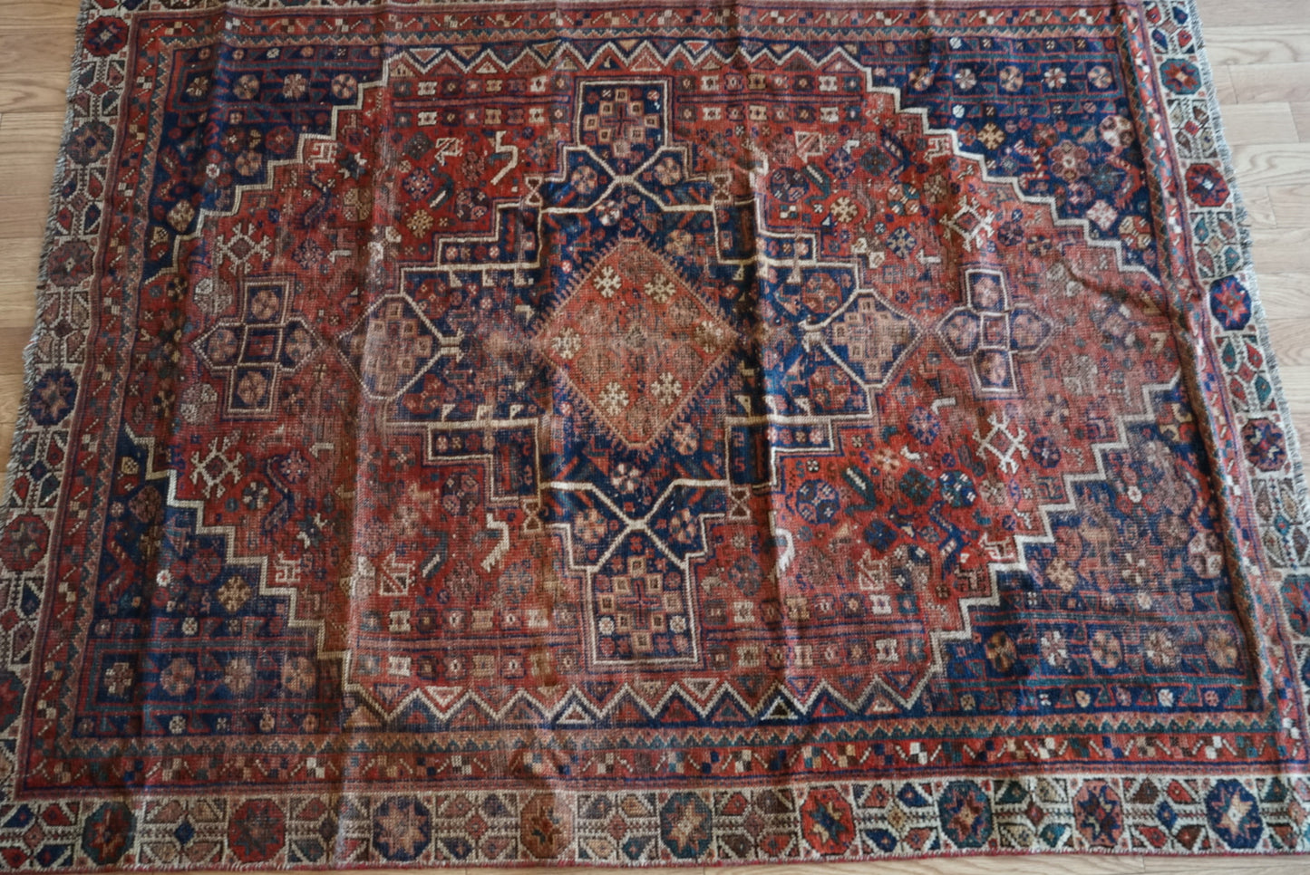 店頭販売 Afghanistan Old Persia Design 1930年代 179.5 × 140.5 cm  No.AF2535 / 国内送料無料・羊毛手織り絨毯