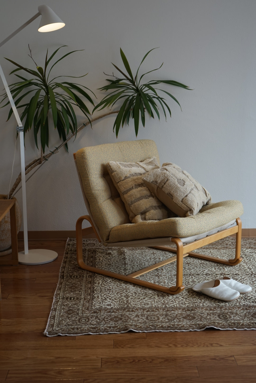 Türkiye Old Kayseri Beige , Brown Flower 1970年代 210 × 142 cm No.TR25388