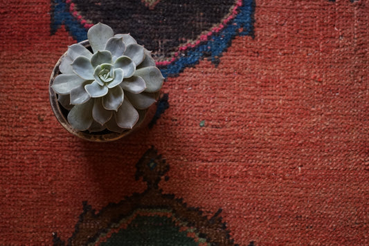 TURKEY OLD RUBY RED FLOWER SMALL SIZE 1970年代 116 × 71 cm No.TR25217