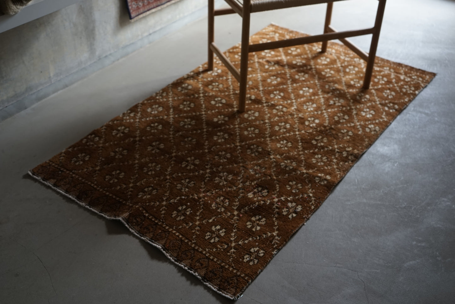 Türkiye Old Oushak Brown Patchwork 1980年代 158 × 87 cm No.TR25311