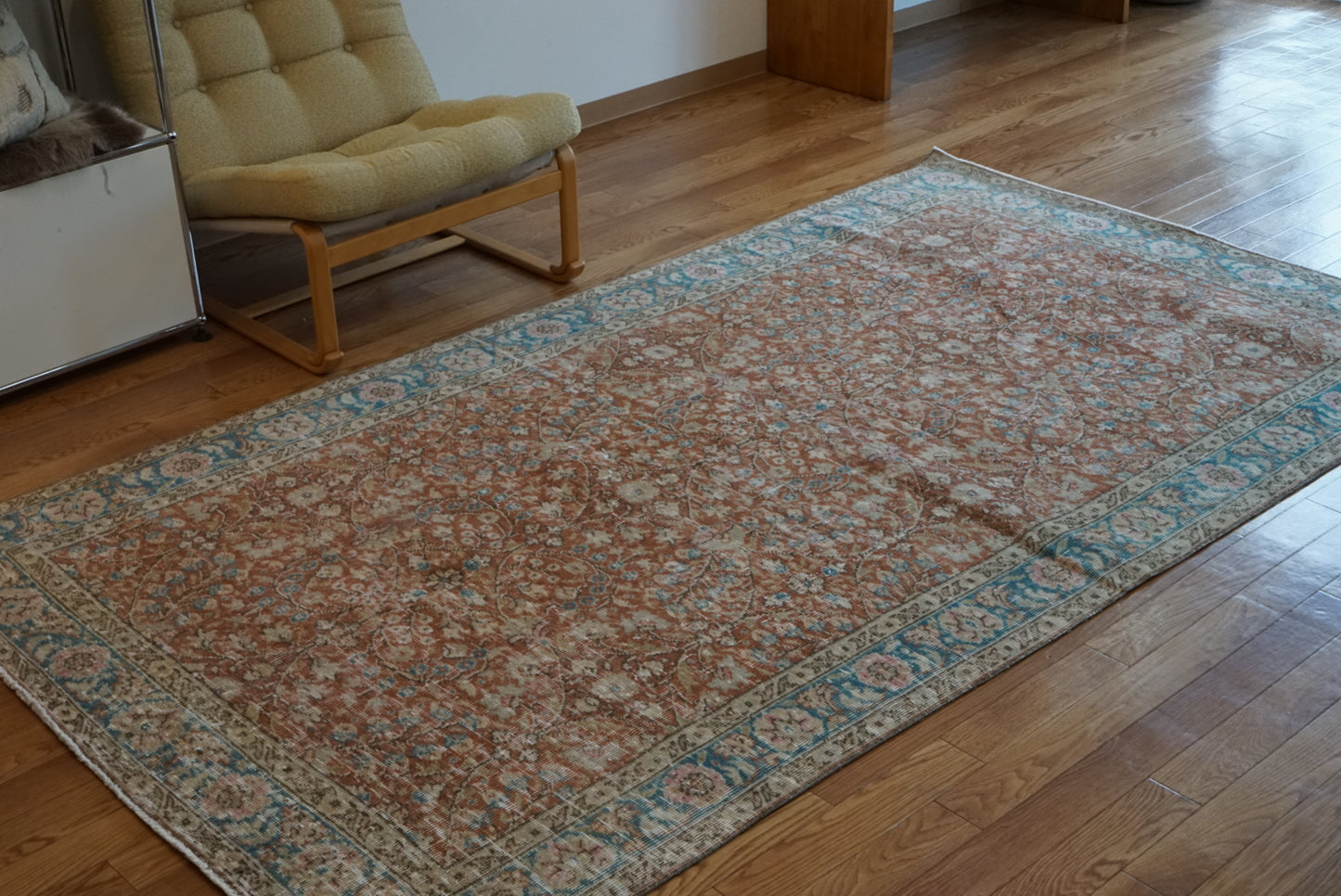 Türkiye Old Isparta Red , Turquoise Blue Floral 1970年代 242 × 137.5 cm No.TR25439