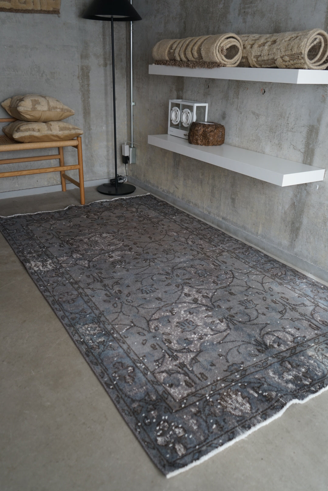 TURKEY OLD CHARCOAL GREY 1970年代 200 × 112 cm No.TR25154