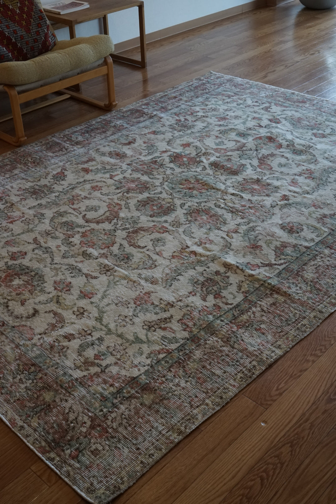 Türkiye Old Isparta Medallion Beige , Green , Rose Red 1960年代 231 × 165 cm No.TR25477 / 国内送料無料