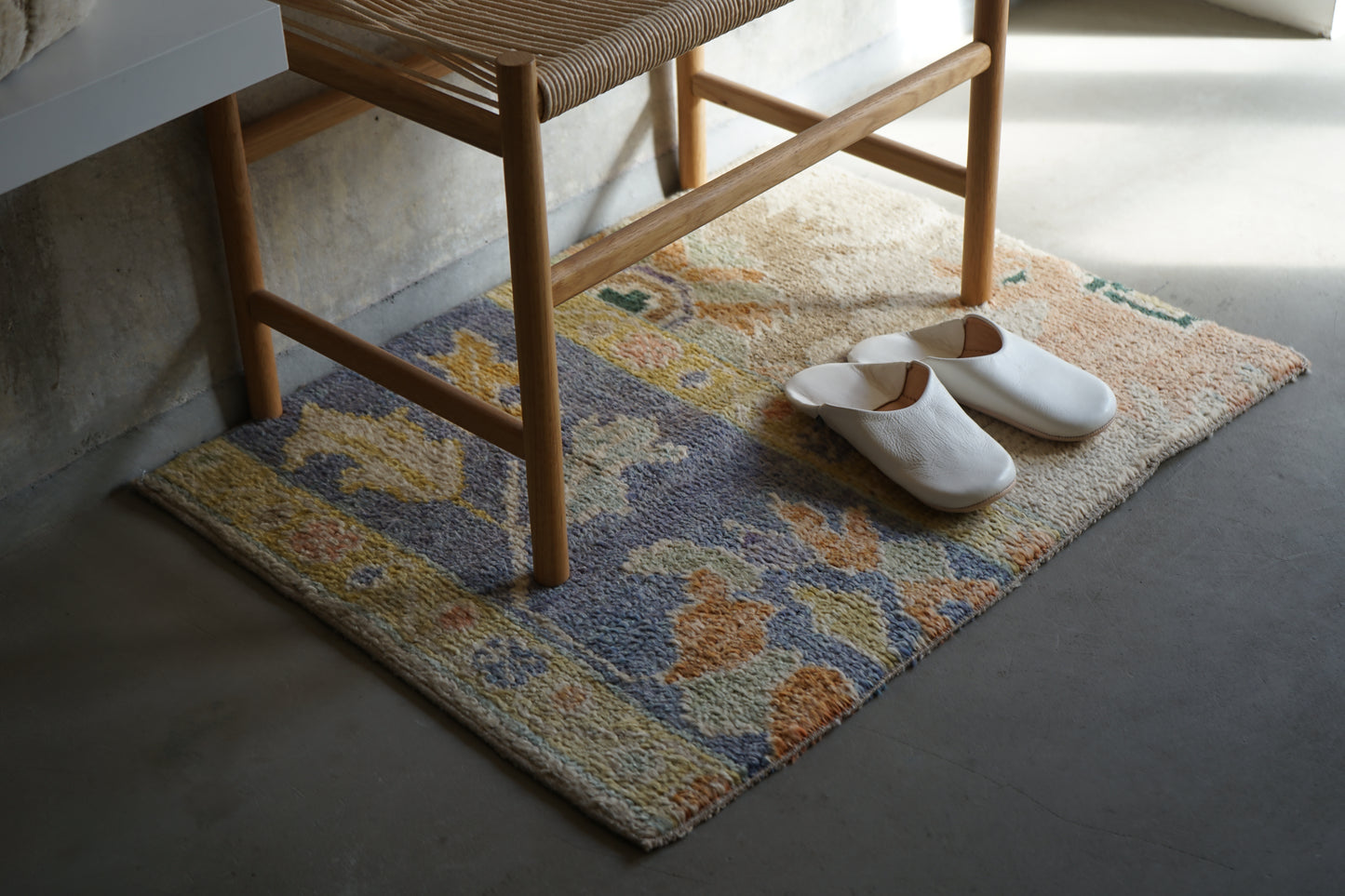 TURKEY VINTAGE SMALL RUG BEIGE FLOWER 85 × 66 cm No.TR25188