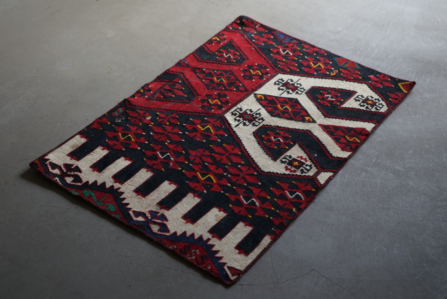 Türkiye Old Kilim Piano 87 × 55.5 cm No.TR25296