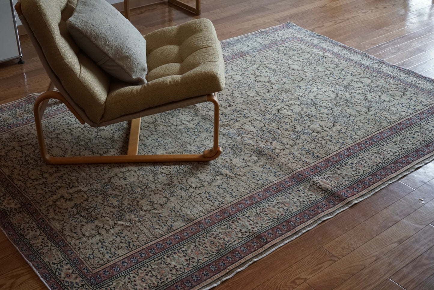 Türkiye Old Kayseri Beige , Rose 1960年代 218 × 150 cm No.TR25494 / 国内送料無料