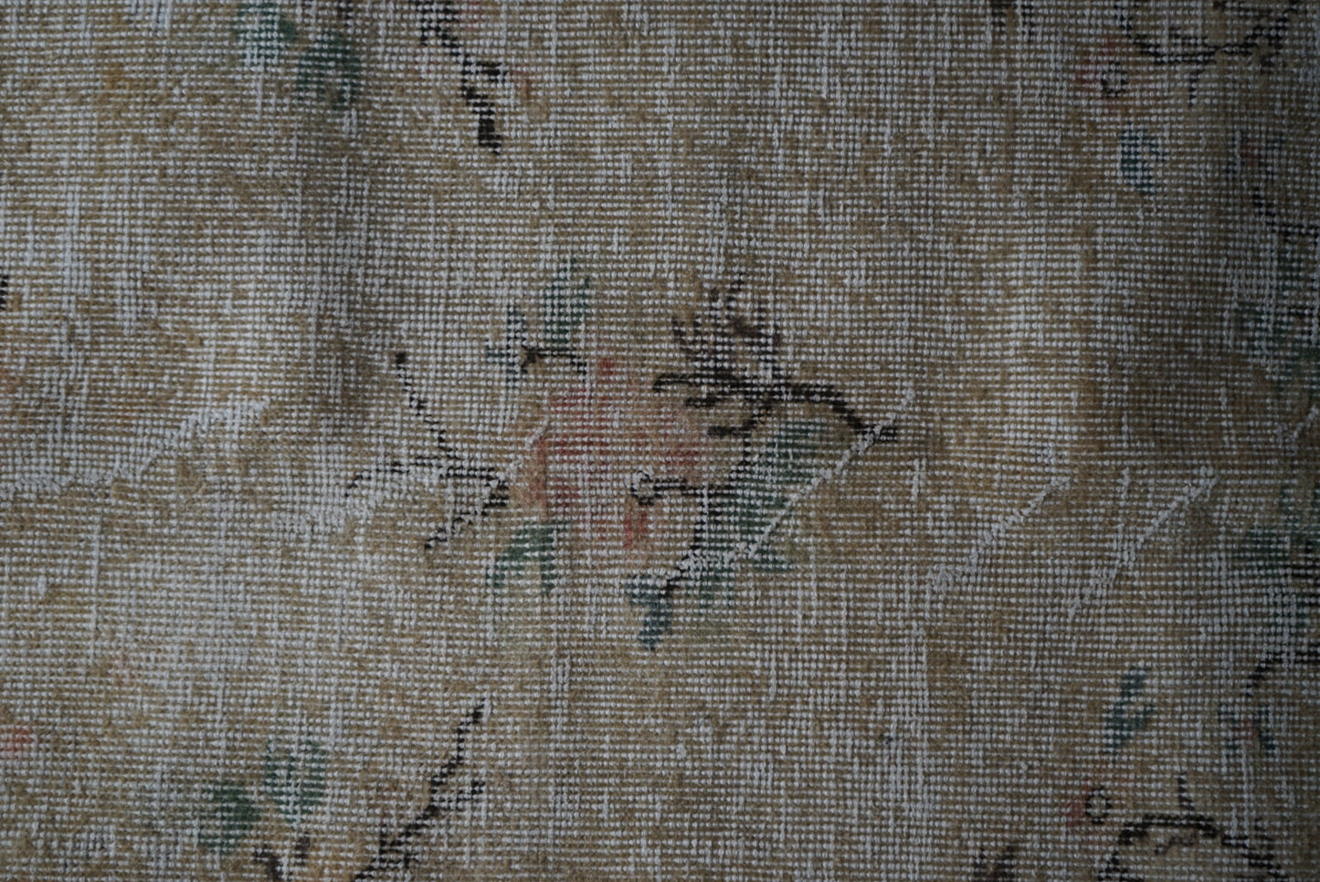 TURKEY OLD ISPARTA YELLOW BEIGE FLOWER 1970年代 194 × 106 cm No.TR25147