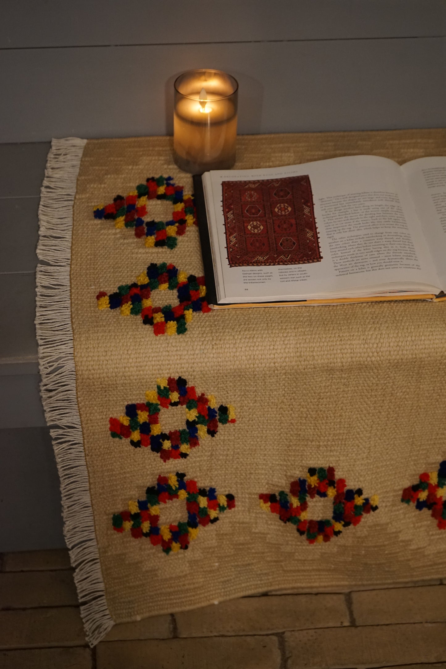 TURKEY VINTAGE KILIM DOT FLOWER 1980年代 125 × 80 cm No.TR25195