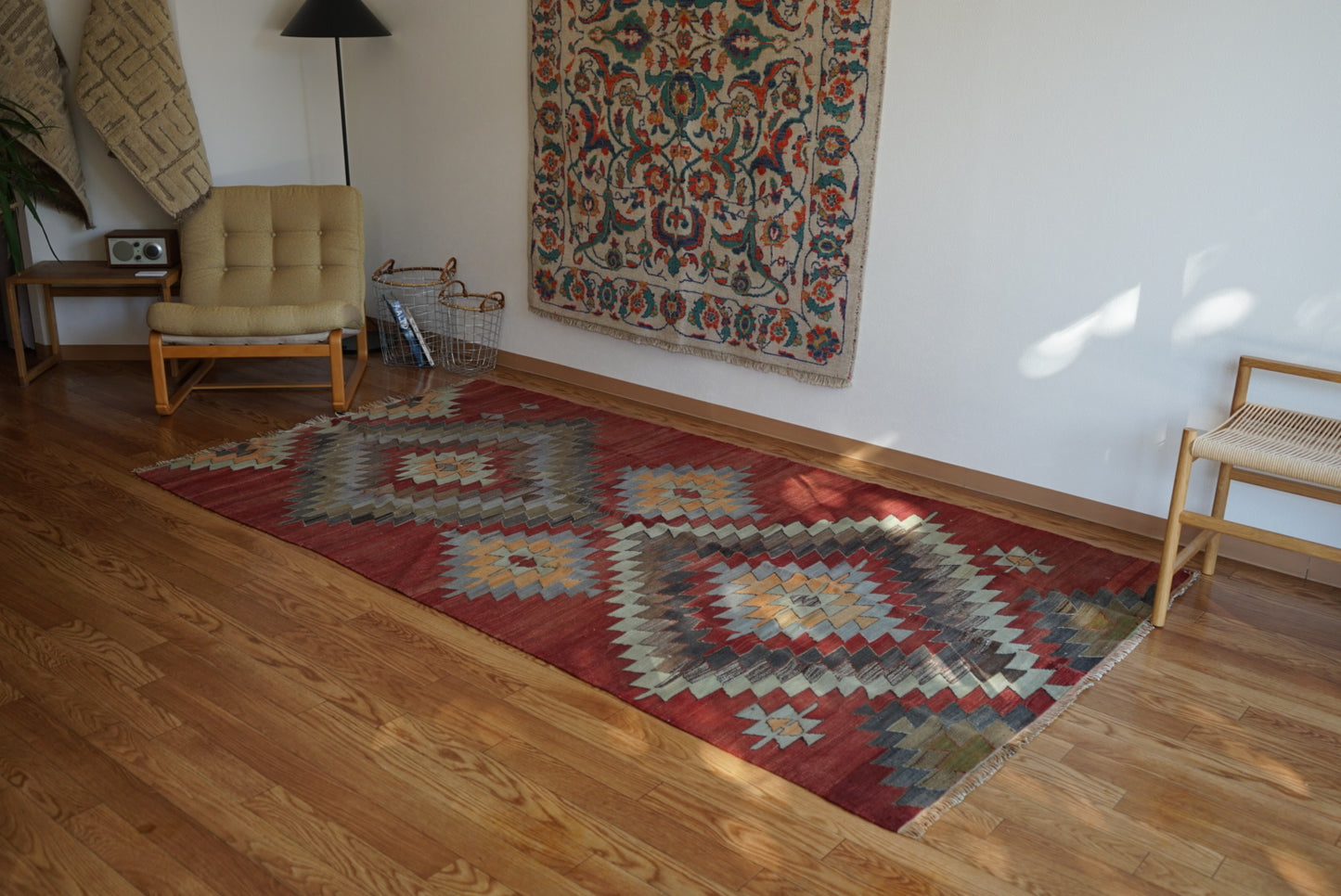 Türkiye Old Kilim Kars Earth Red Tribal Design 1970年代 251 × 137 cm No.TR25547 / 国内送料無料・羊毛手織りキリム