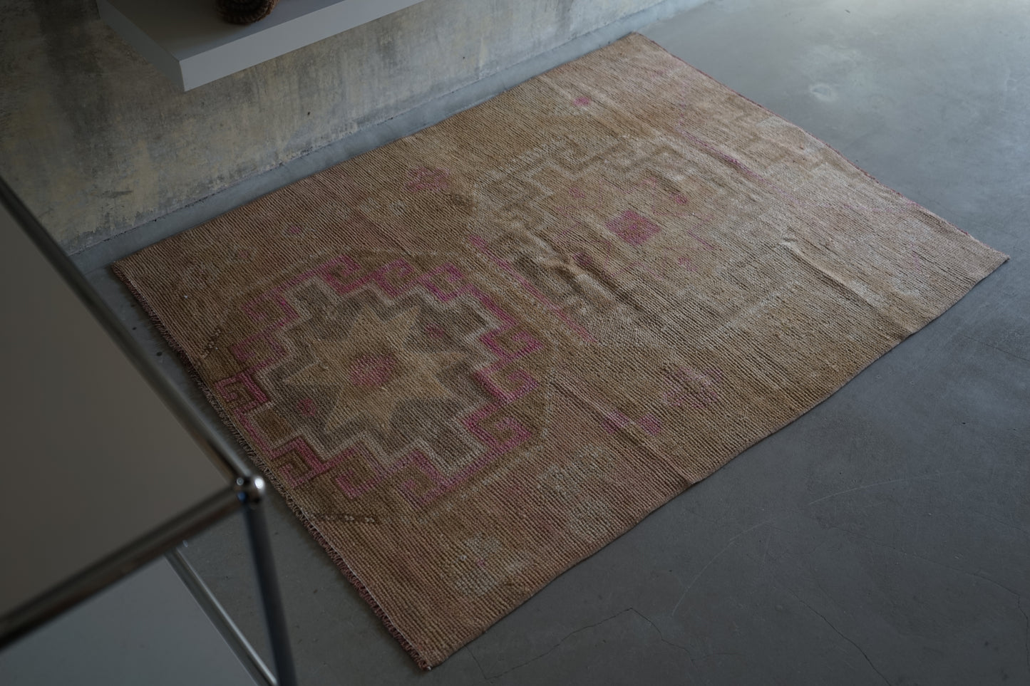 Türkiye Old Oushak Small Size 1970年代 131 × 99 cm No.TR25220