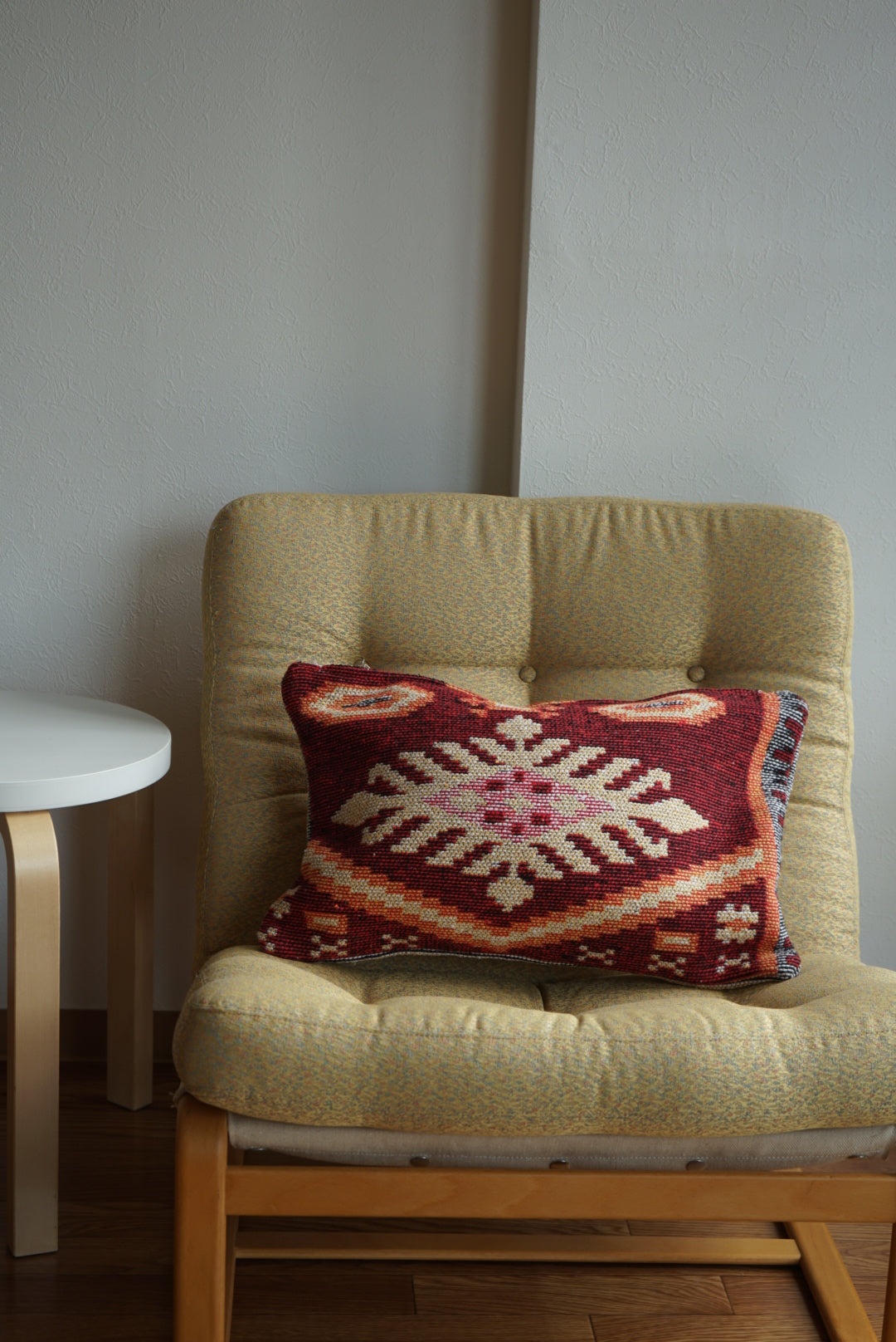 Türkiye Old Kilim Cushion Cover 表 Red / 裏 Yellow 49 × 39 cm No.TR25394
