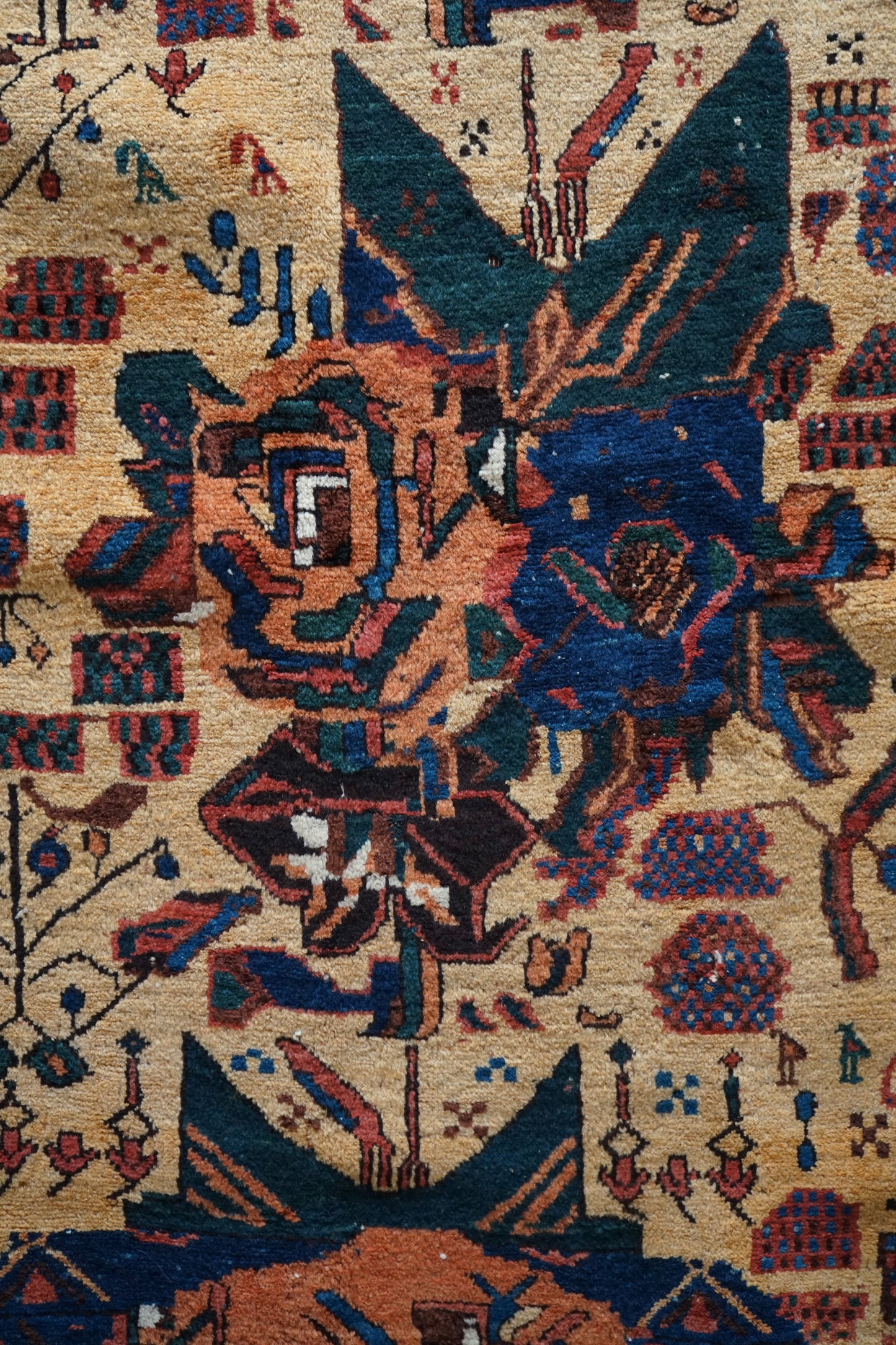 店頭販売 IRAN ANTIQUE QASHQAI SHIRAZ NEYRIZ 1770年代 114 × 129 cm