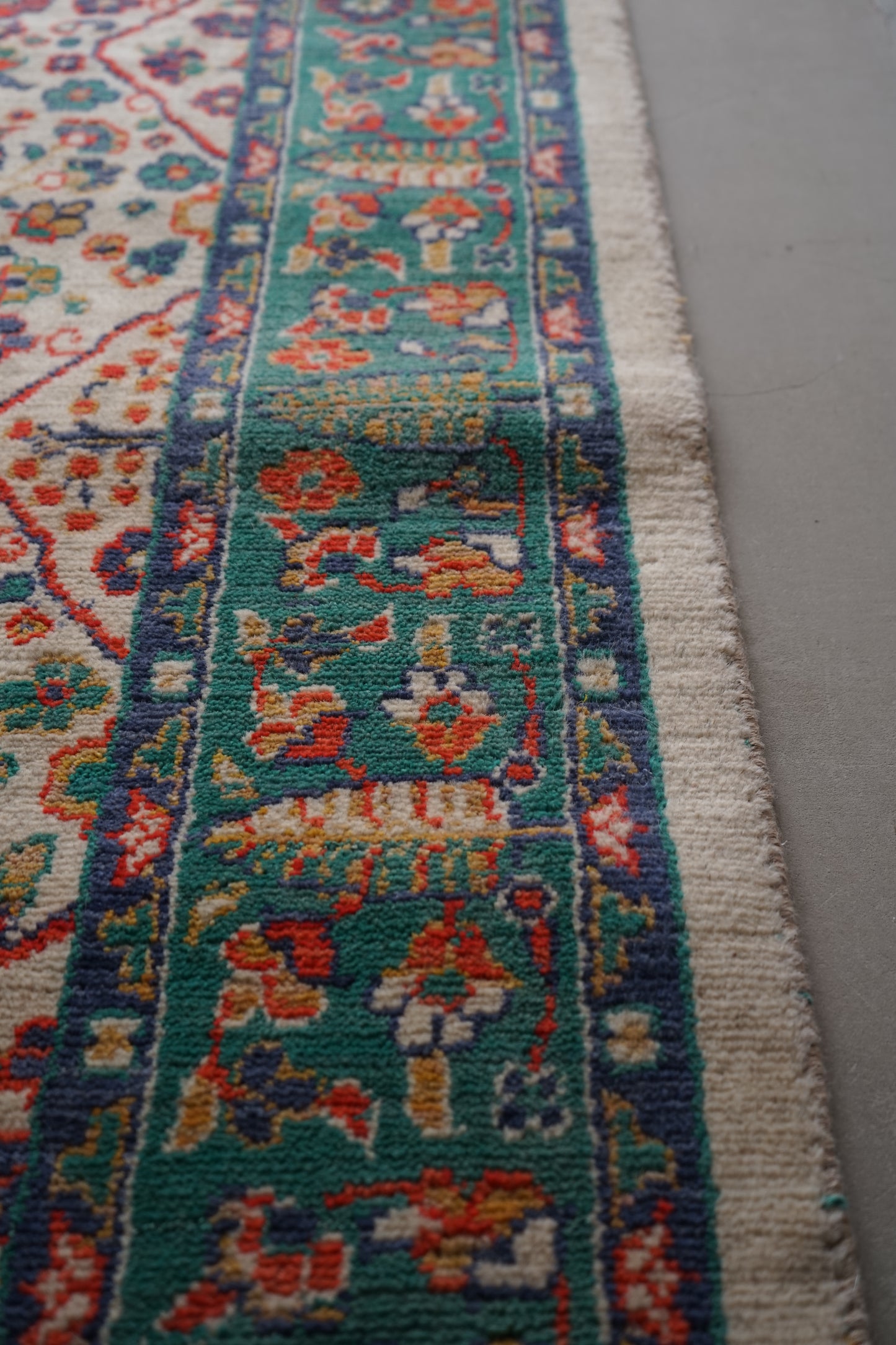 店頭販売 ÉTRETAT ORIGINAL IRAN BAKHTIARI 190 × 140 cm