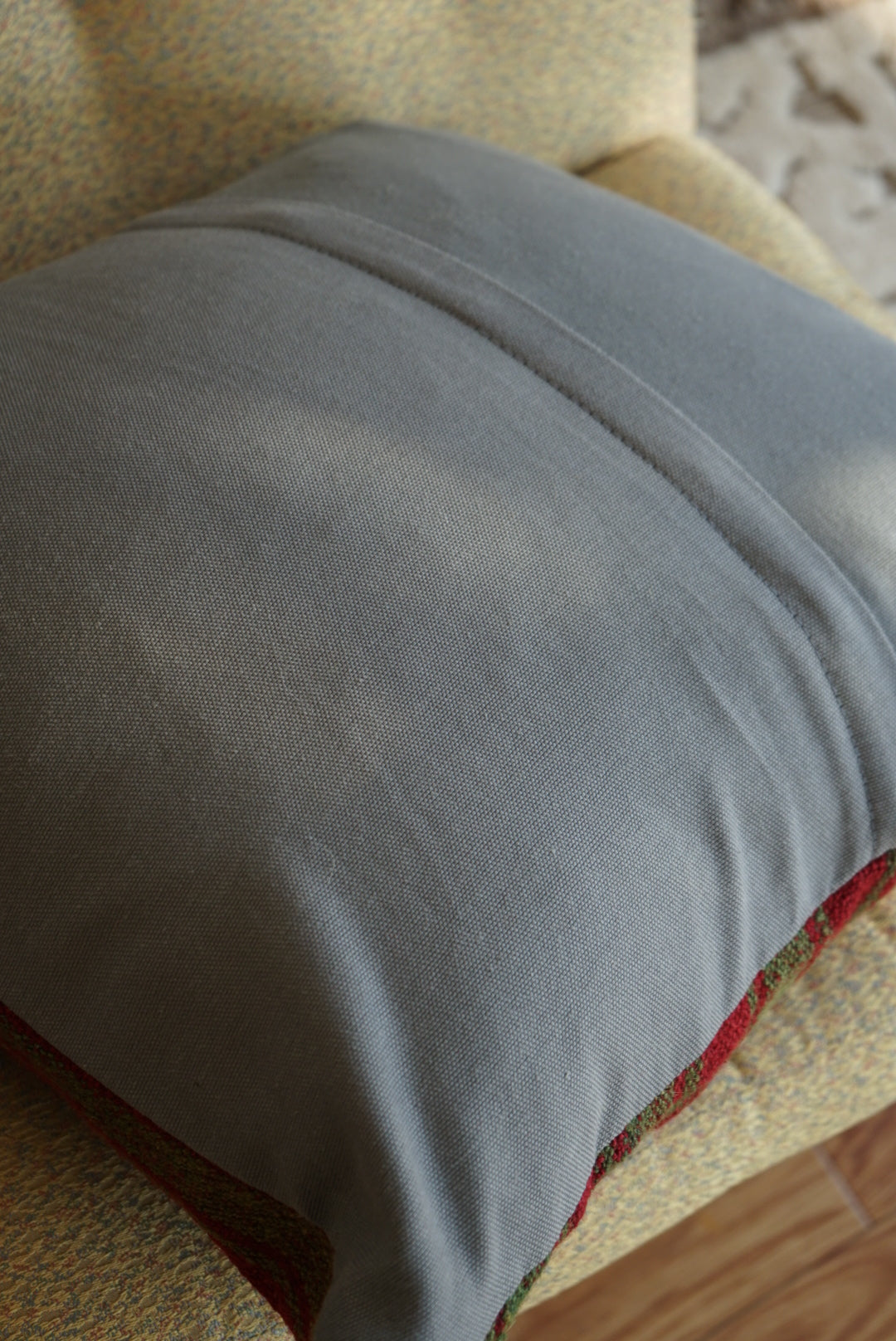 Türkiye Old Kilim Cushion Cover Green , Red Stripe Design 50 × 50 cm No.TR25556 / 送料無料・羊毛手織りキリム