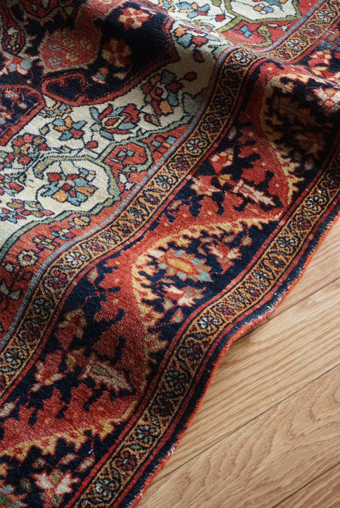 店頭販売 Türkiye Old Kemaliye Flower Medallion 1930年代 186 × 108 cm No.TR25457