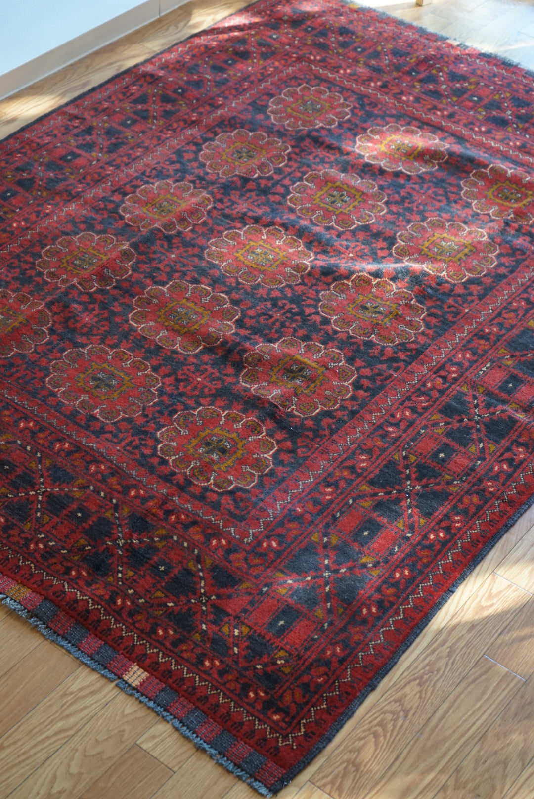 Afghanistan Vintage Turkmen Patnus Gull 1980年代 201 × 146.5 cm  No.AF2536 / 国内送料無料・羊毛手織り絨毯