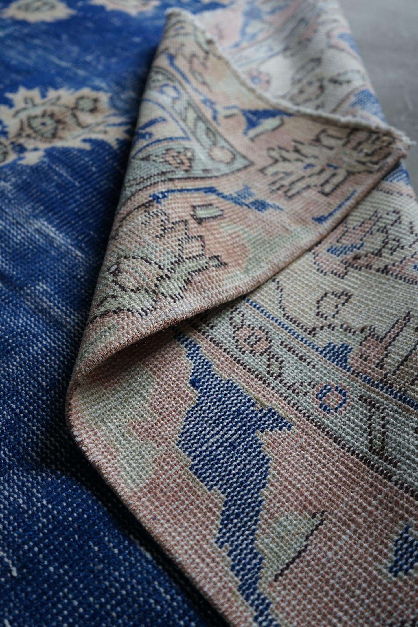 TURKEY OLD ISPARTA BLUE 1970年代 236 × 163 cm No.TR25205