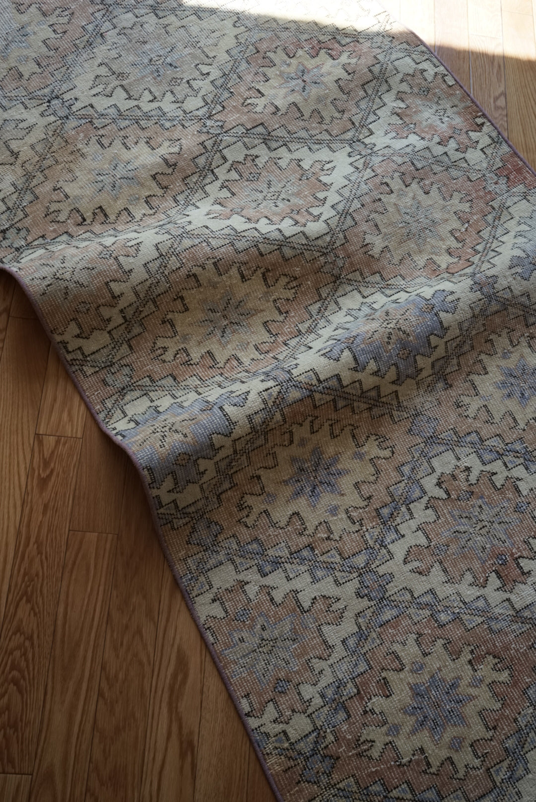 Türkiye Old Isparta Runner Beige , Blue Mix 1970年代 229 × 98 cm No.TR25471