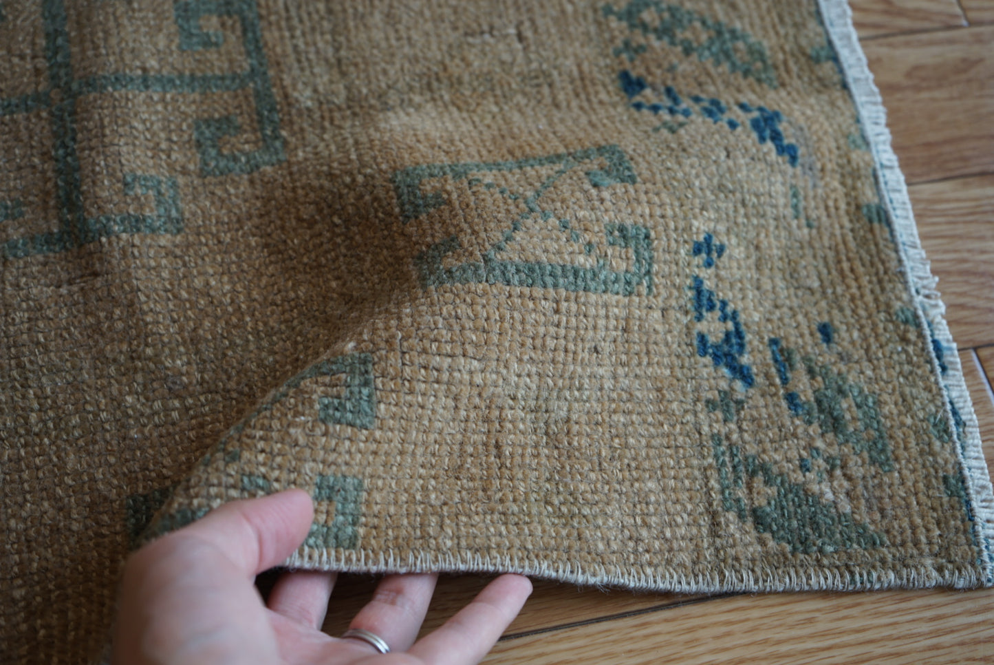 Türkiye Old Oushak Beige , Blue 1970年代 85 × 41 cm No.TR25406