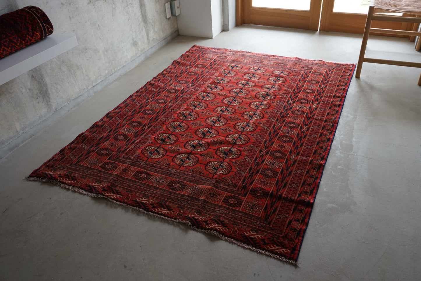 AFGHANISTAN OLD TURKMEN 1960年代 171 × 129 cm / 6'6" × 4'0" ft