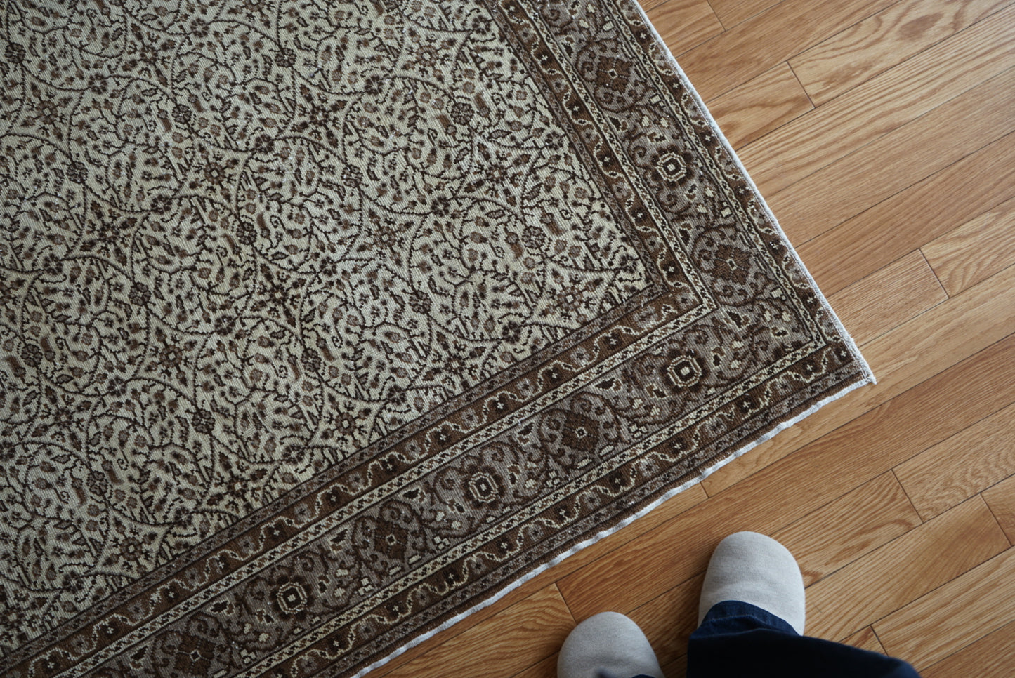 Türkiye Old Kayseri Beige , Brown Flower 1970年代 210 × 142 cm No.TR25388