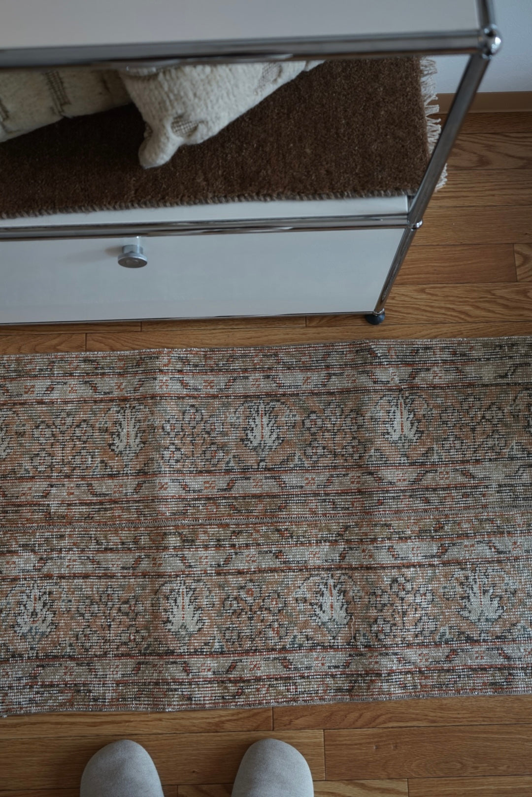 Türkiye Old Oushak Beige , Orange Patchwork Runner 1970年代 131 × 60 cm No.TR25422