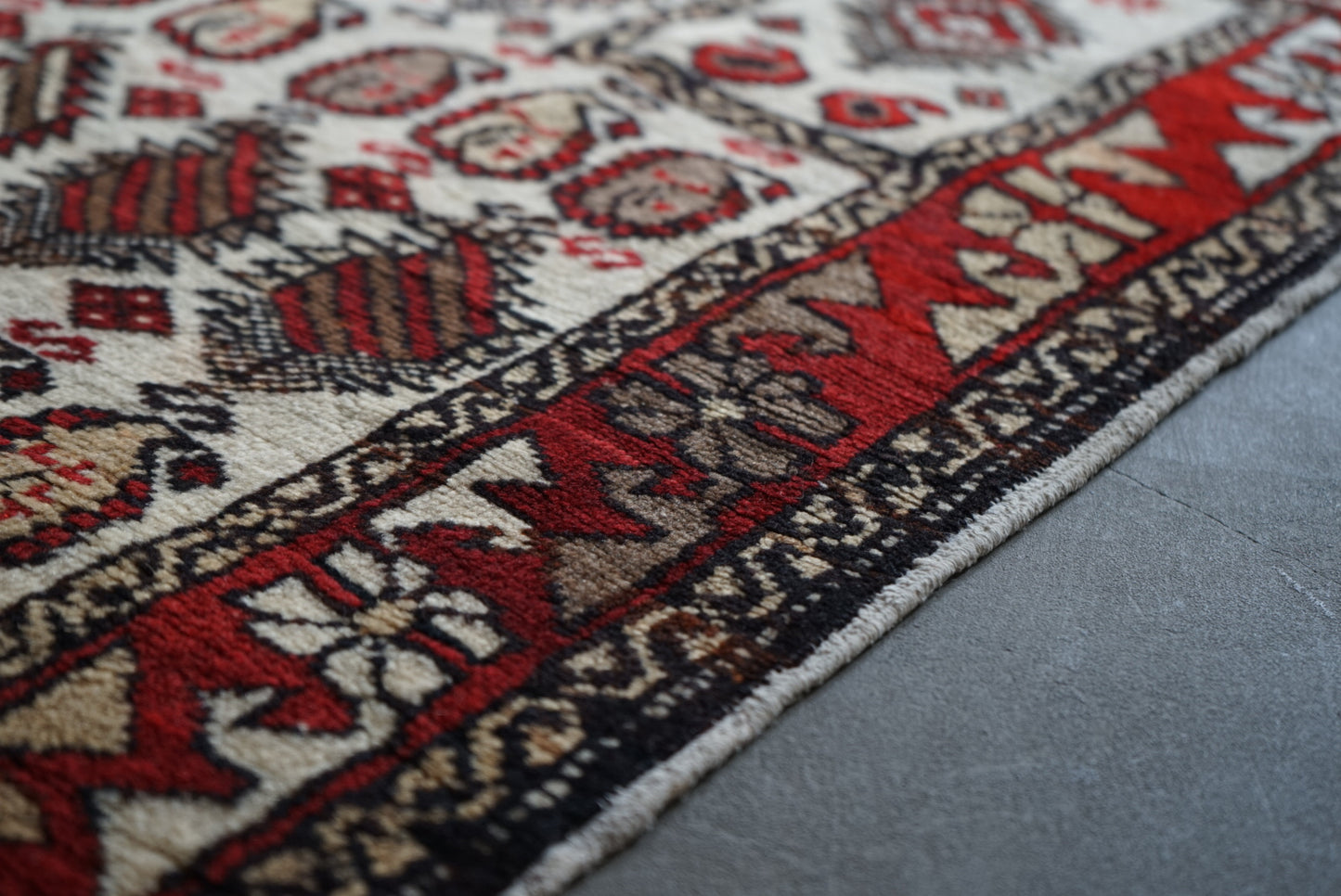Türkiye Old Anatolia Kid's Prayer rug "Armond" 1960年代 92 × 78 cm No.TR25322