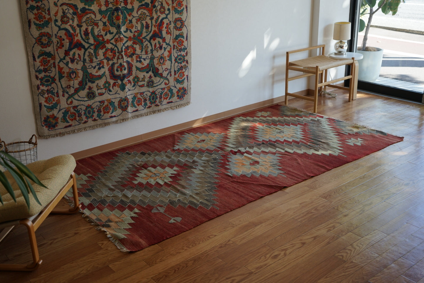 Türkiye Old Kilim Kars Earth Red Tribal Design 1970年代 251 × 137 cm No.TR25547 / 国内送料無料・羊毛手織りキリム