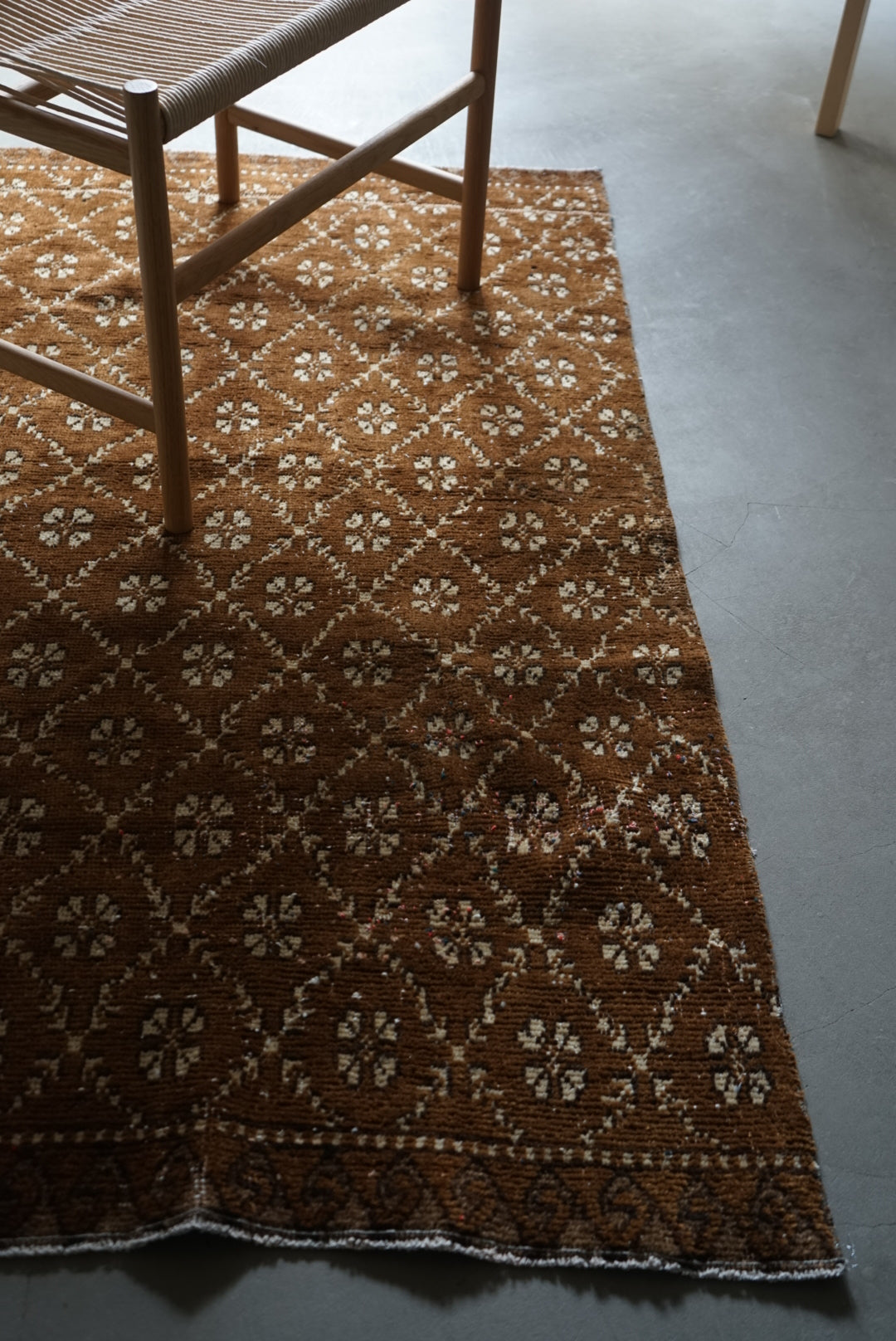 Türkiye Old Oushak Brown Patchwork 1980年代 158 × 87 cm No.TR25311