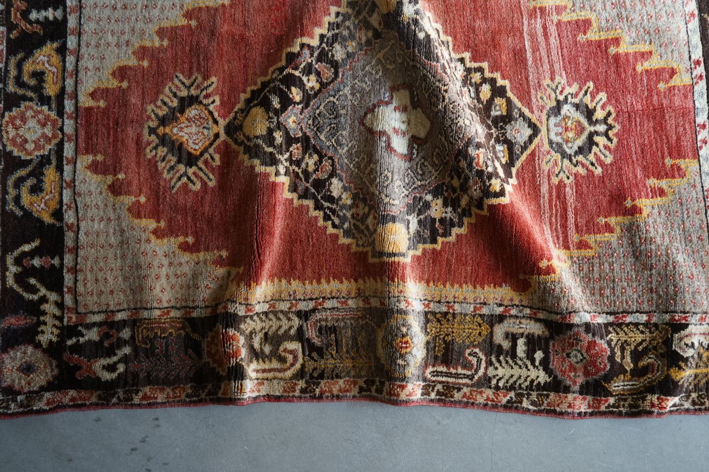 TRIBAL RUG TURKEY OLD KONYA OUSHAK 1965年代 164 × 115 cm No.TR25194