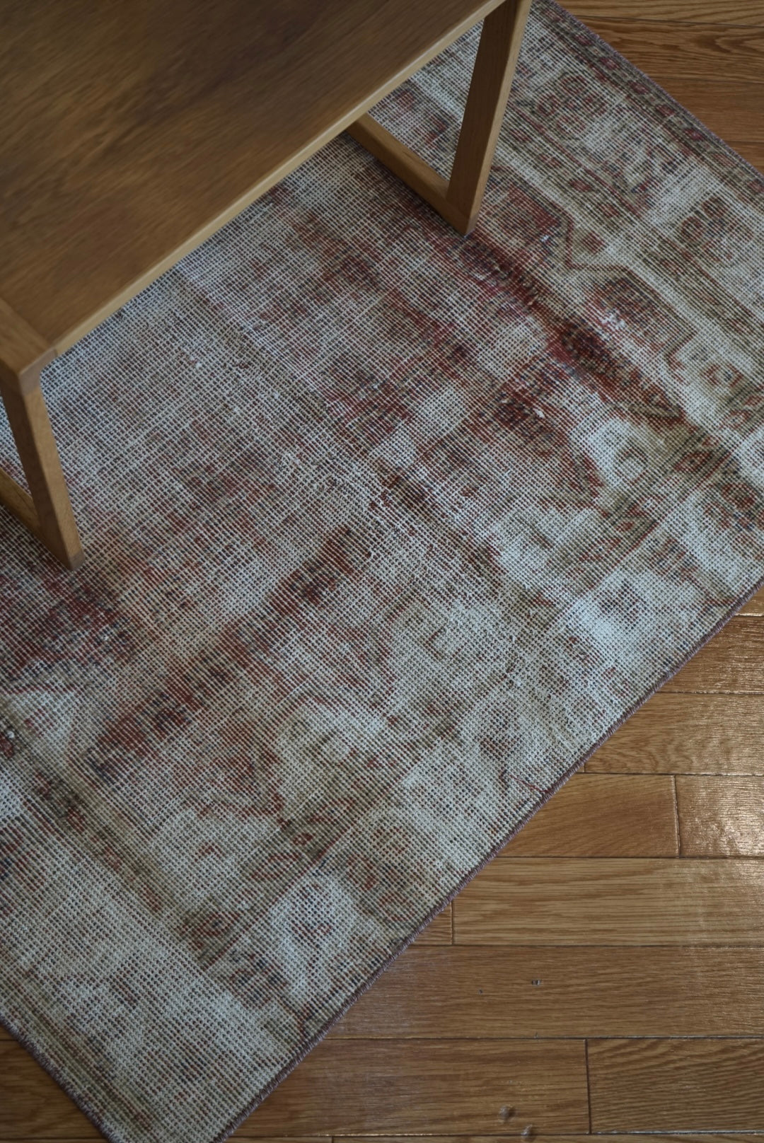 Türkiye Old Oushak Shabby Red 1970年代 110 × 80 cm No.TR25371
