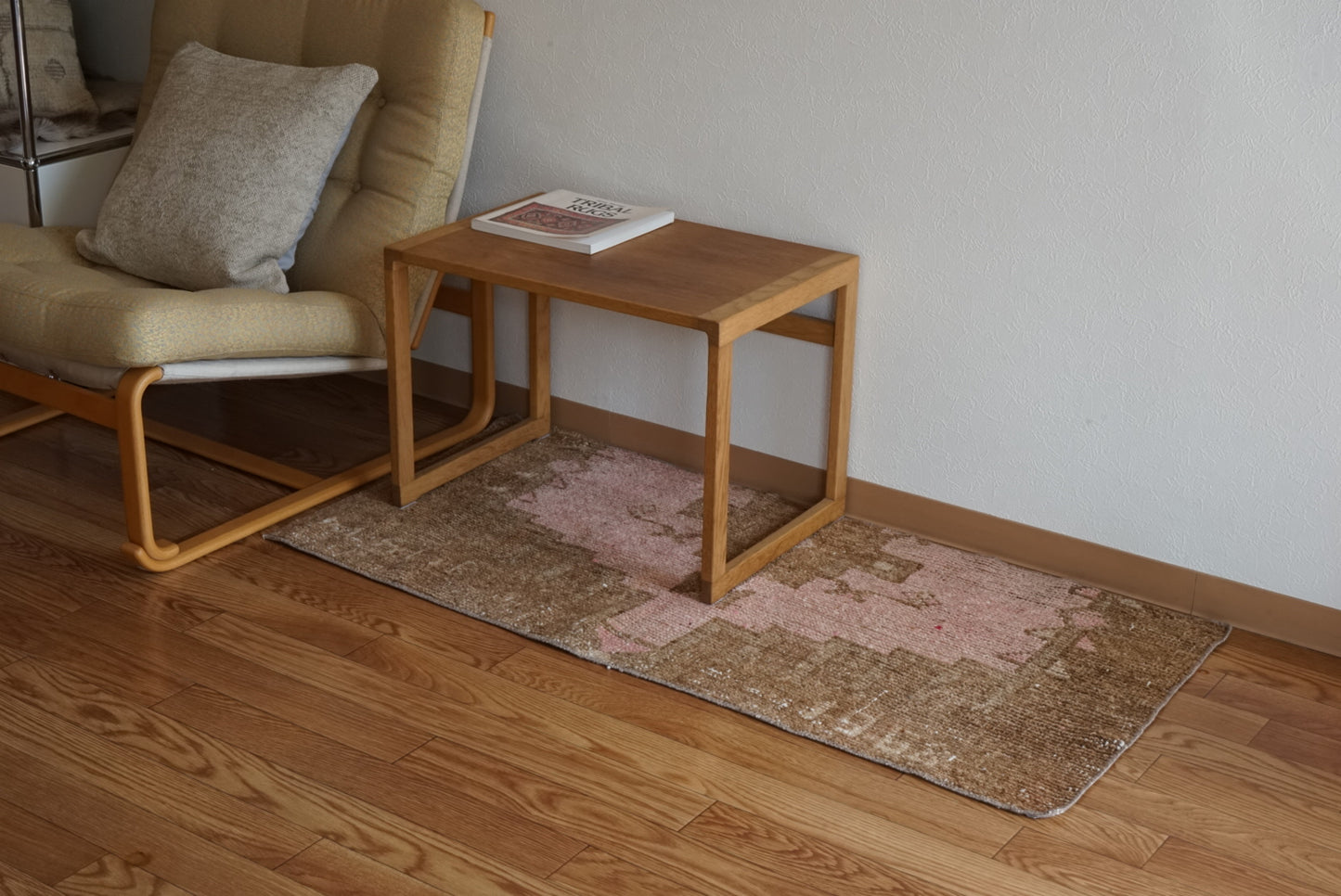 Türkiye Old Oushak Pink , Brown 1968年代 116 × 54 cm No.TR25502 / 国内送料無料