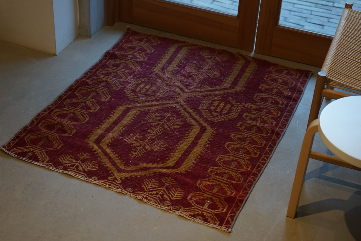 Türkiye Old Oushak Red 110 × 92.5 cm No.TR25330