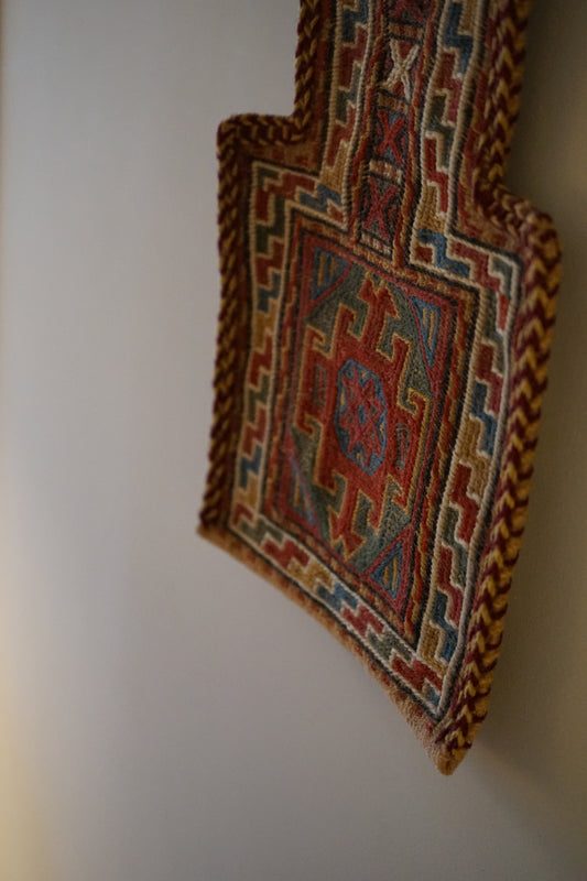 IRAN ANTIQUE BAKHTIARI
SALT SHAKER 1940年代 29 × 26 cm