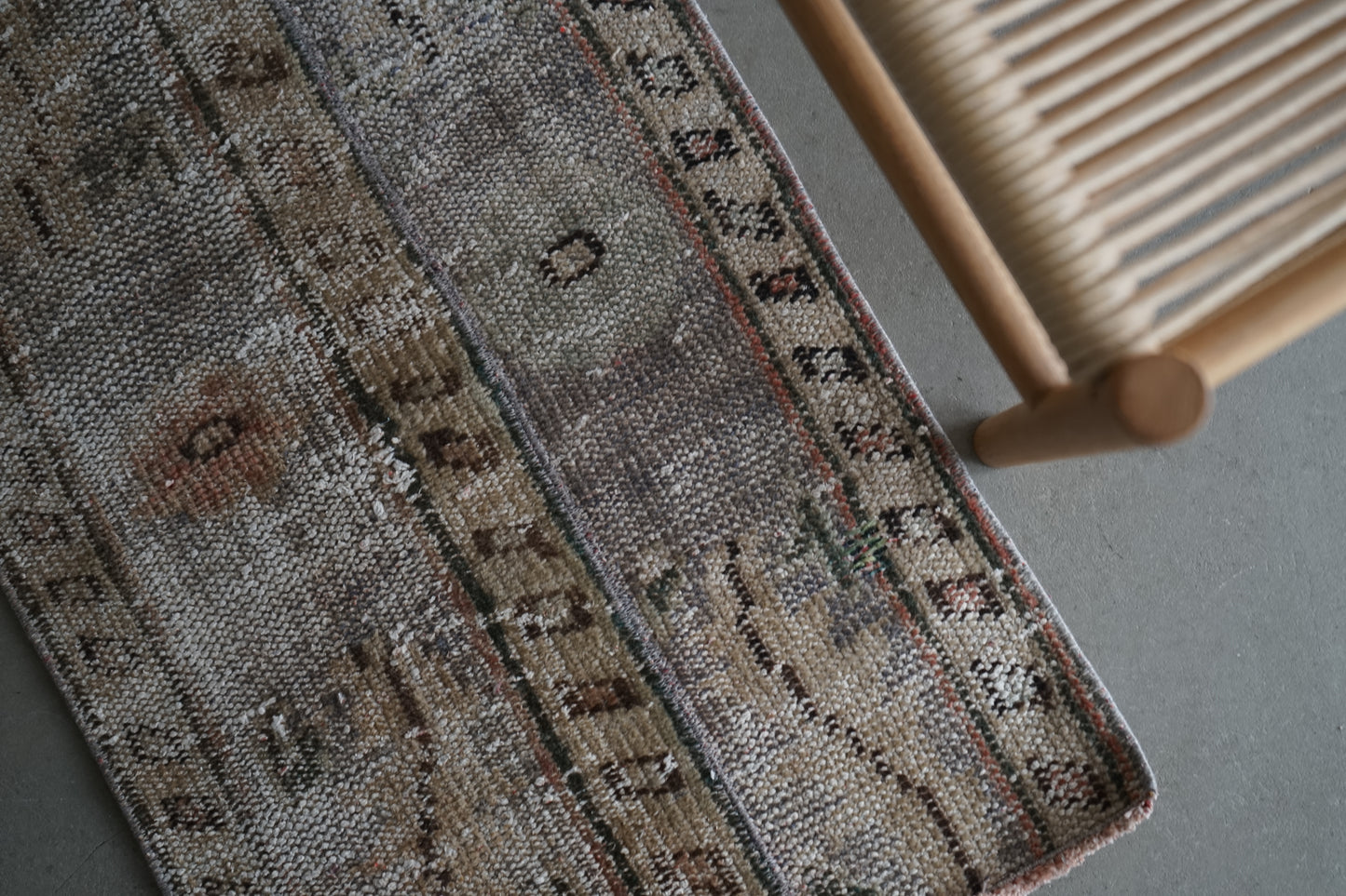 TURKEY VINTAGE SMALL GRAY RUG 100 × 51 cm No.TR25172