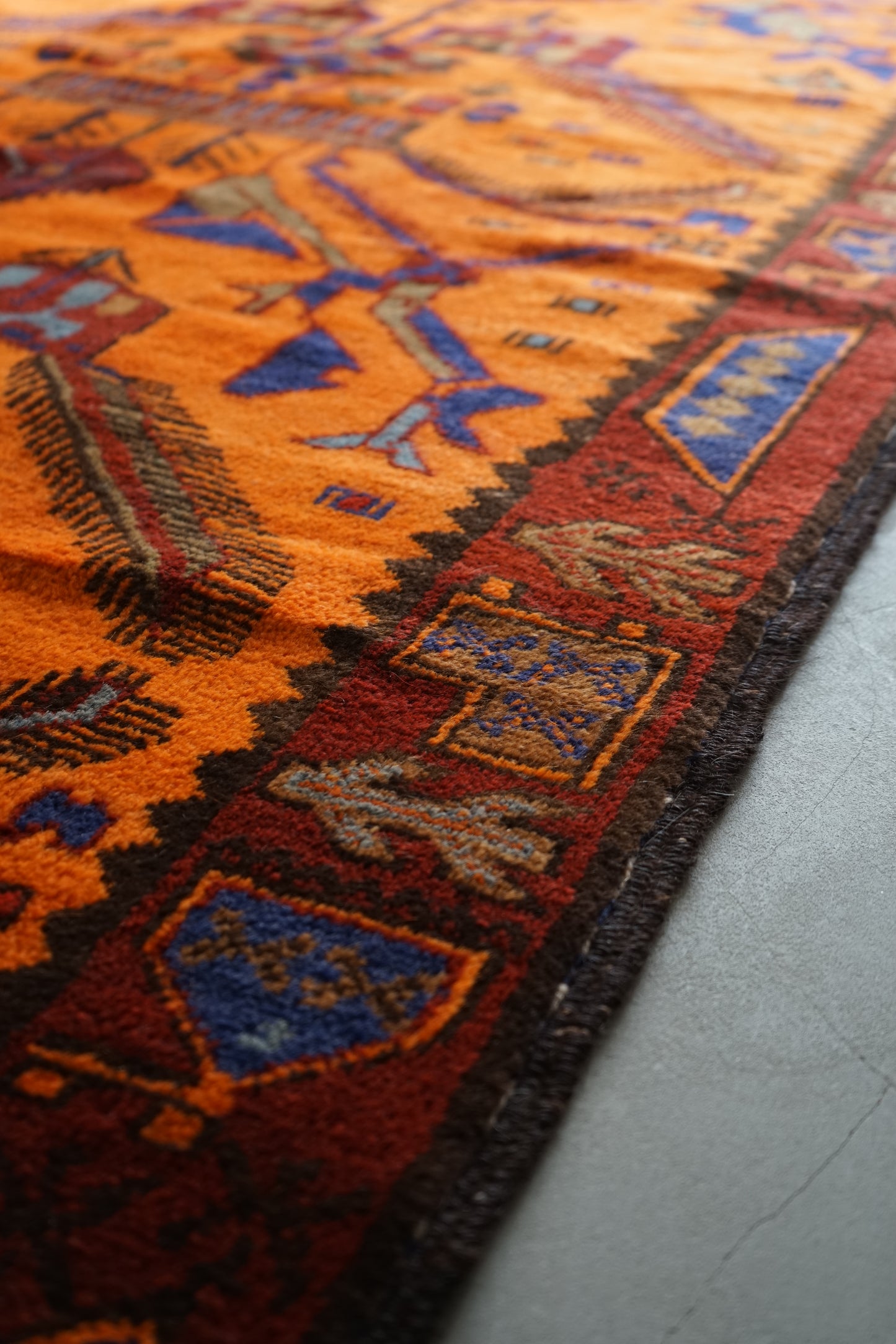 AFGHANISTAN VINTAGE BALUCH 1980-1985年 216 × 129 cm