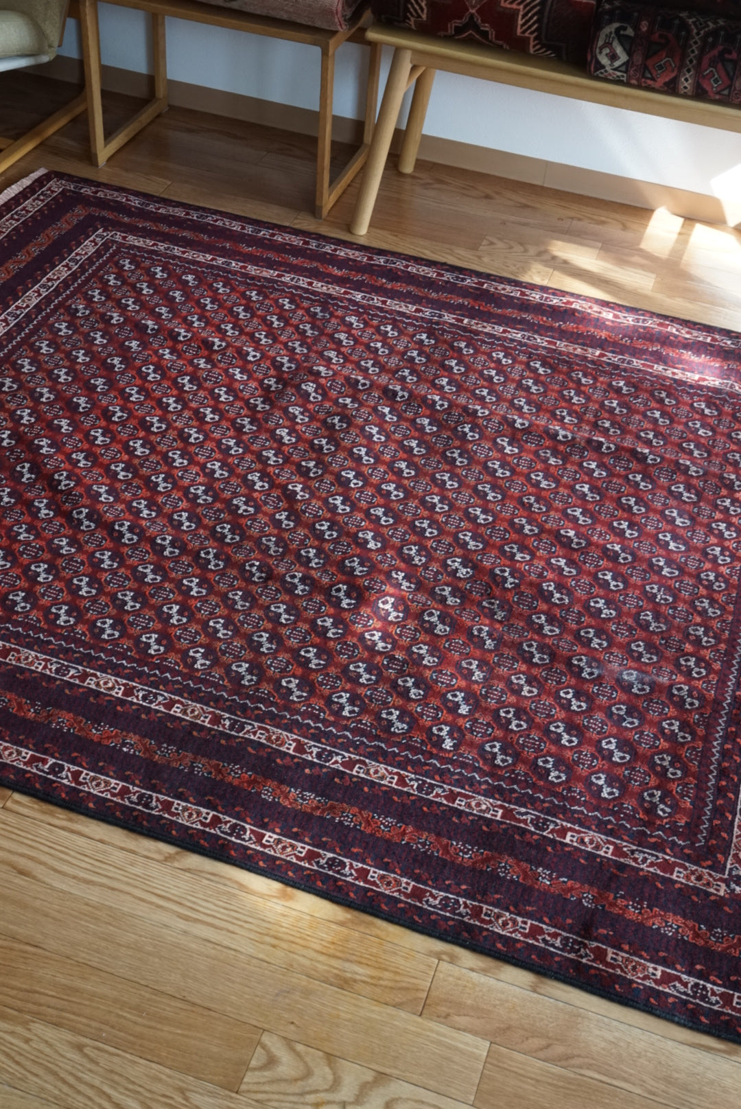 店頭販売 Afghanistan Old Turkmen Mauri Gul 1980年代 190 × 147 cm  No.AF2538 / 国内送料無料・羊毛手織り絨毯