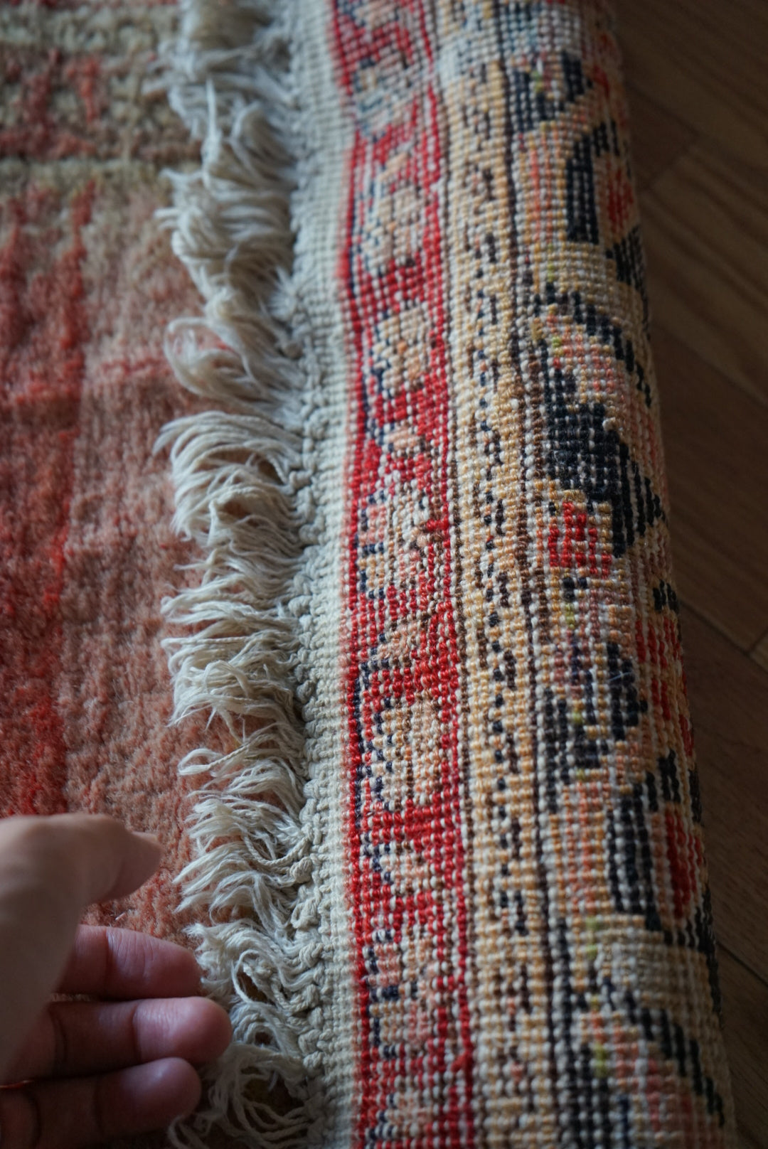 Tribal rug Türkiye Old Kayseri Prayer 1980年代 165 × 112 cm No.TR25535 / 国内送料無料・羊毛手織り絨毯