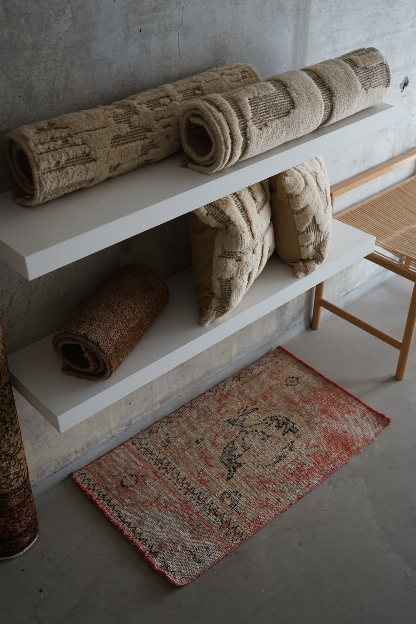 TURKEY VINTAGE SMALL FLORAL RUG 85 × 49 cm No.TR25171