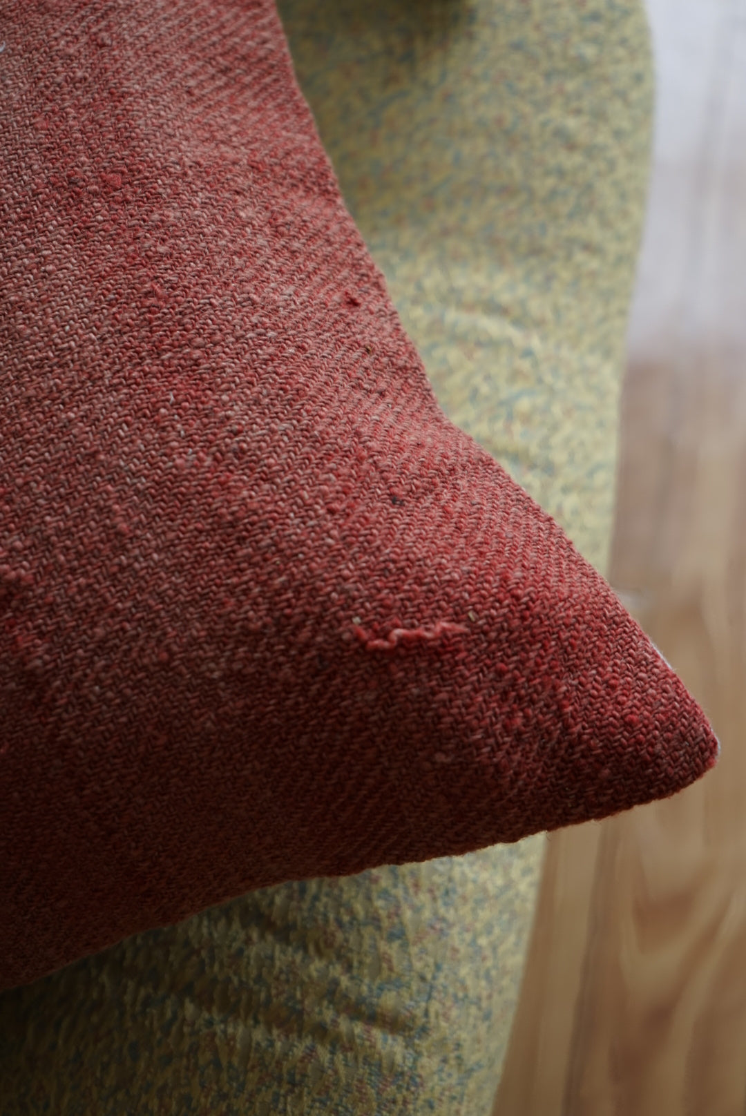 Türkiye Old Kilim Cushion Cover Scarlet Red 40 × 40 cm No.TR25442