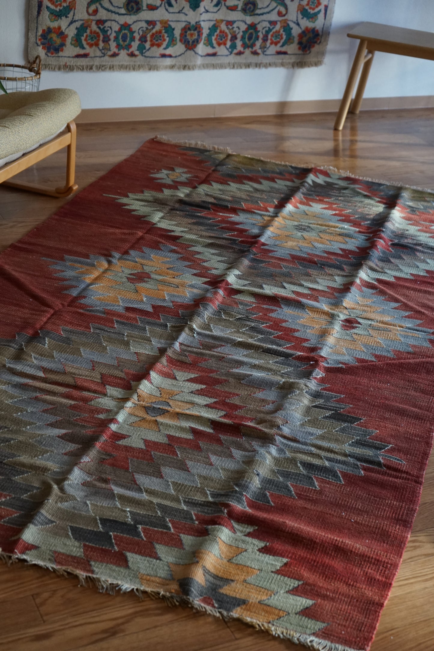 Türkiye Old Kilim Kars Earth Red Tribal Design 1970年代 251 × 137 cm No.TR25547 / 国内送料無料・羊毛手織りキリム
