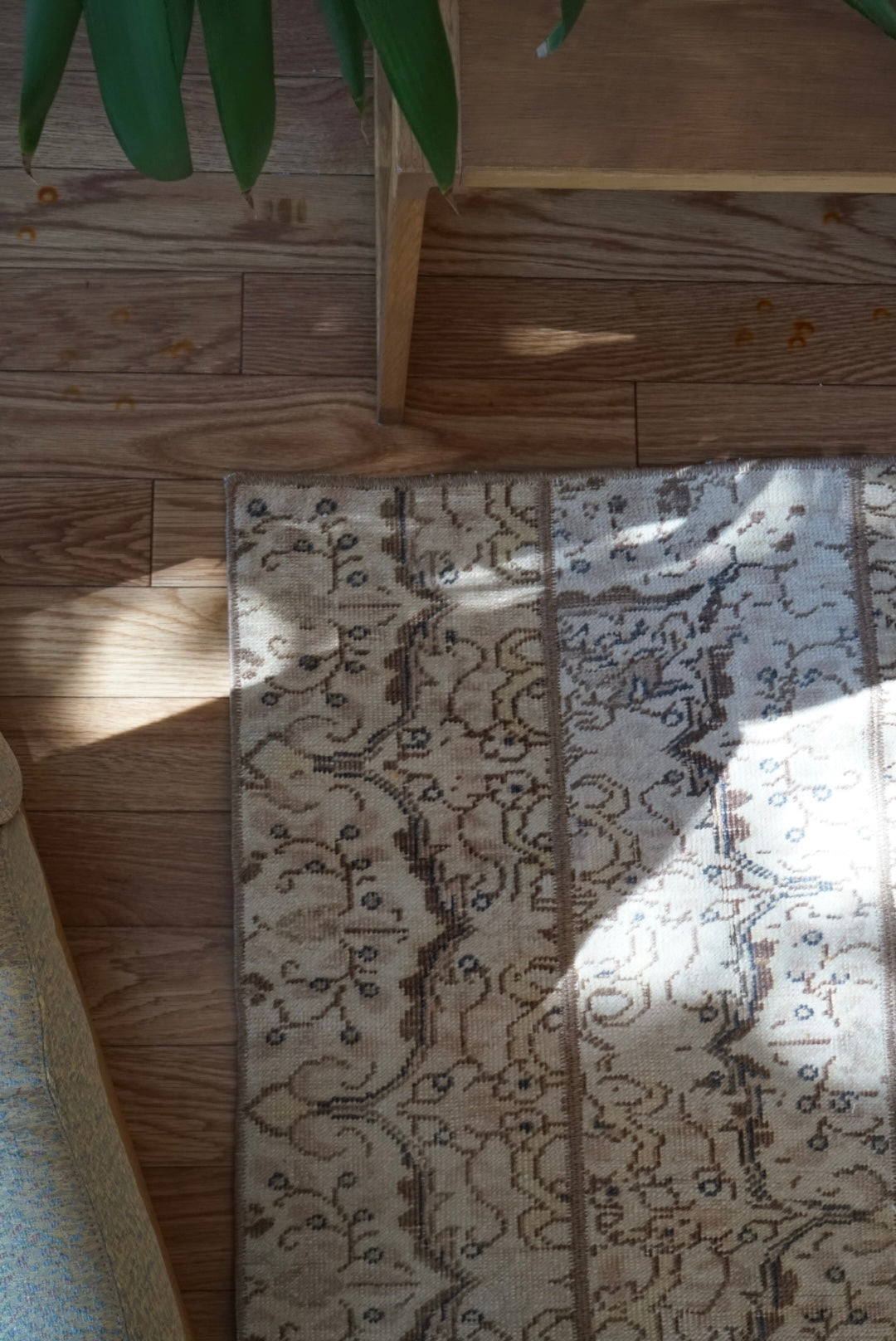 Türkiye Old Oushak Patchwork Beige , Ivory 1970年代 80.5 × 63 cm No.TR25467