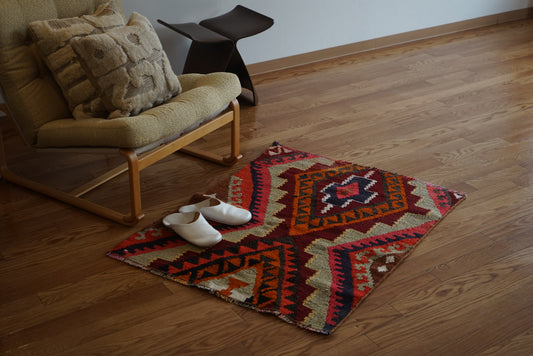 Türkiye Old Kilim Mix Color 98 × 79 cm No.TR25308