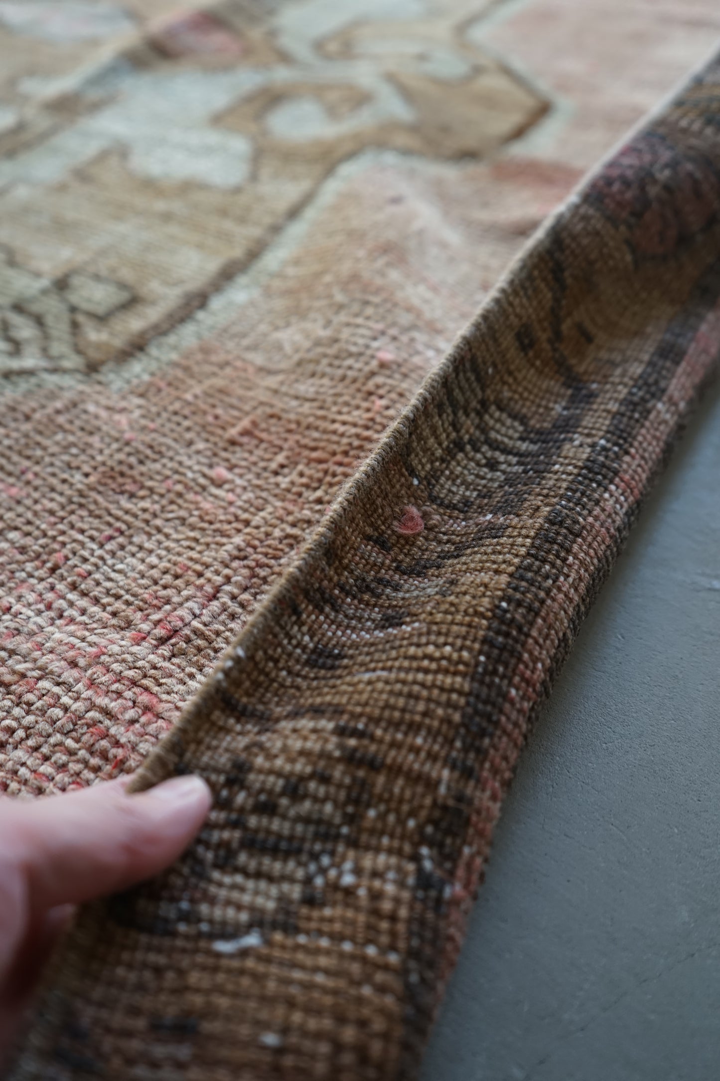 TURKEY OLD OUSHAK SALMON PINK 1970年代 286 × 162 cm No.TR25197